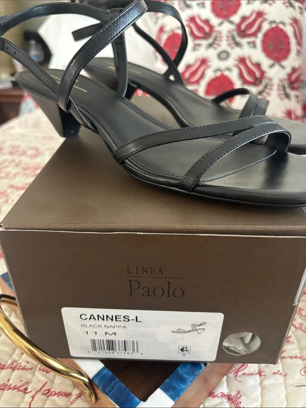 NWT Linea Paolo Black Strappy Square-Toe Sandals with Ankle Strap. SZ 11M